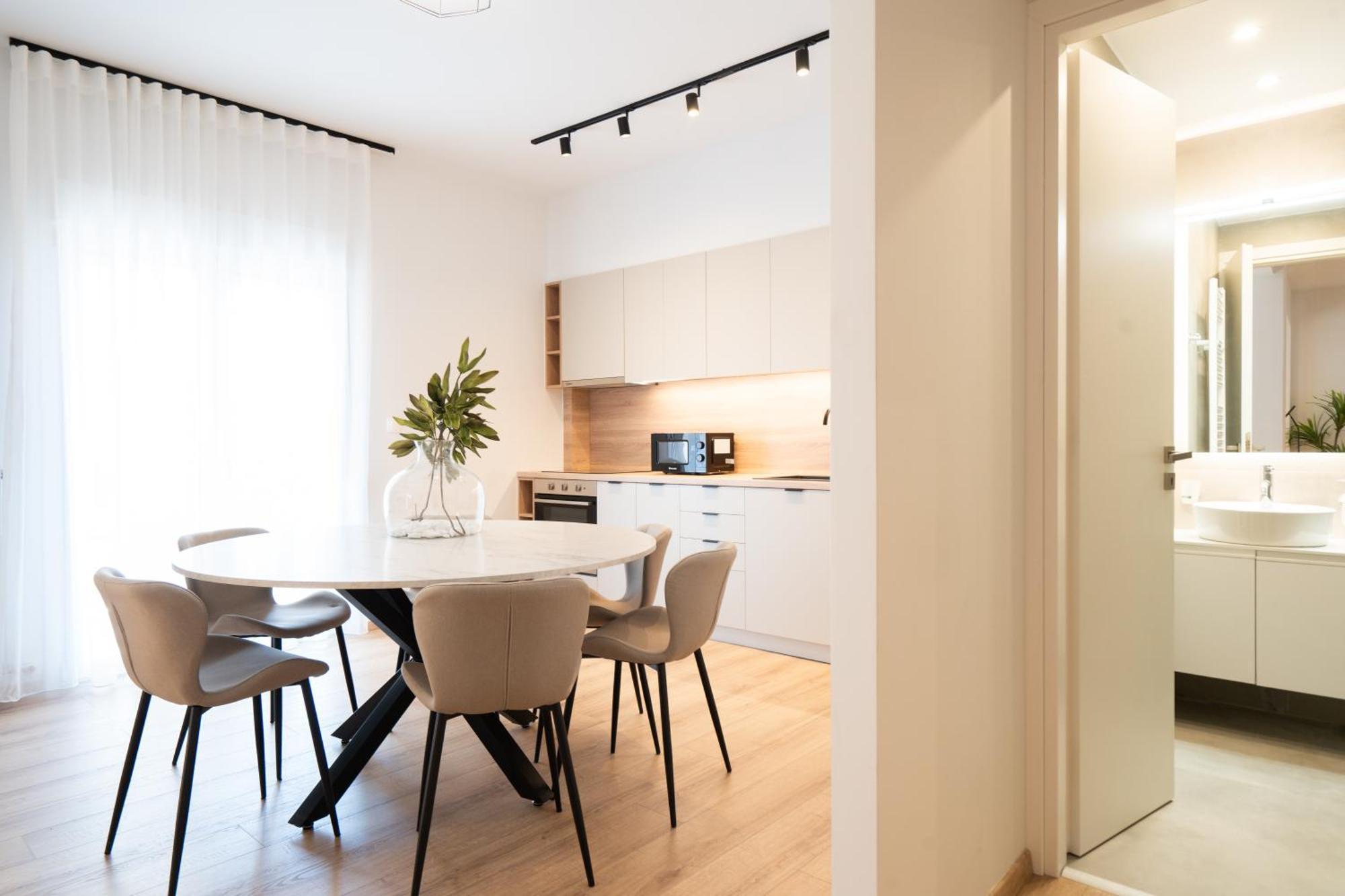 Luxury Apartment Next To The National Museum Athènes Extérieur photo