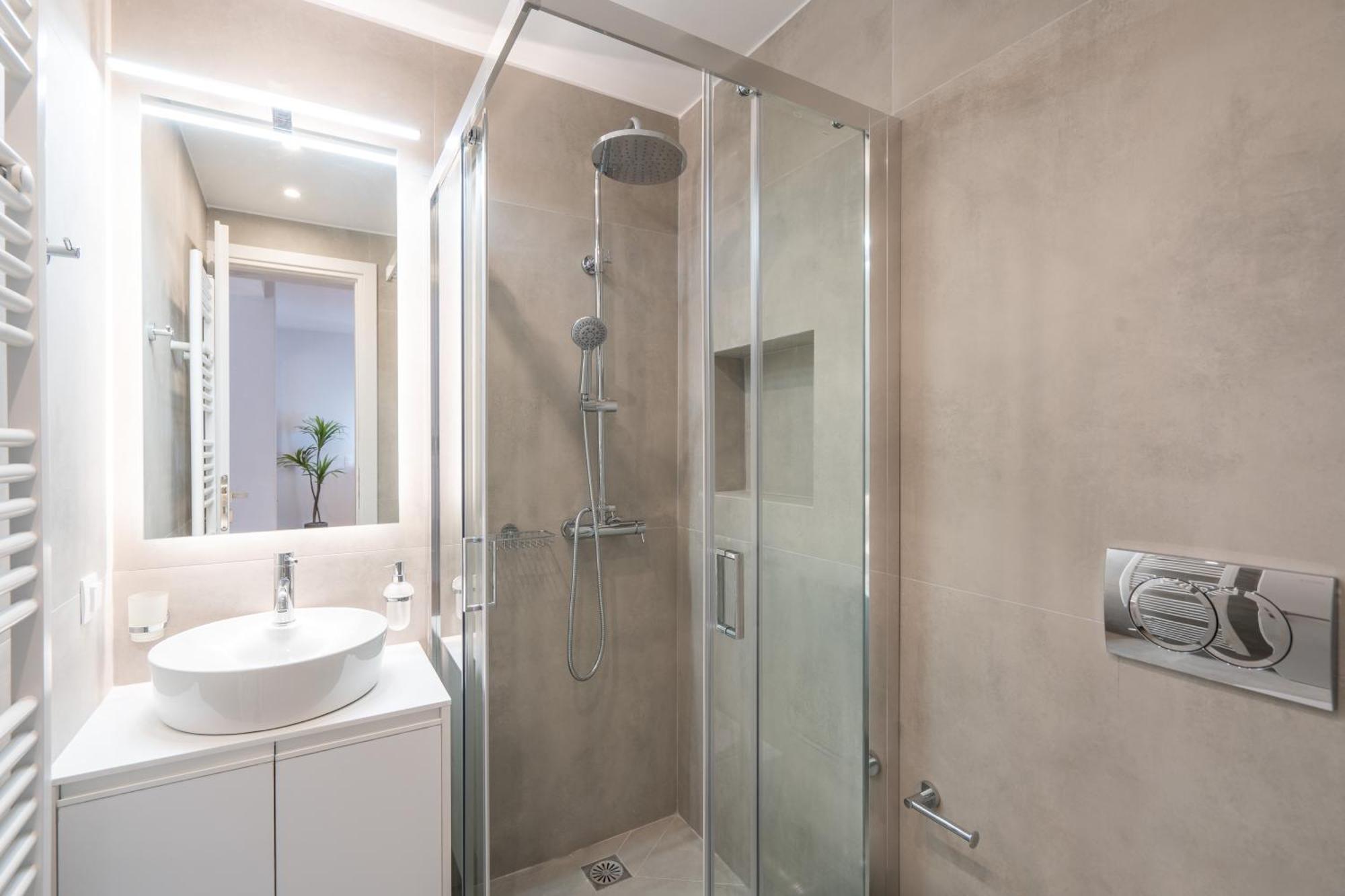 Luxury Apartment Next To The National Museum Athènes Extérieur photo